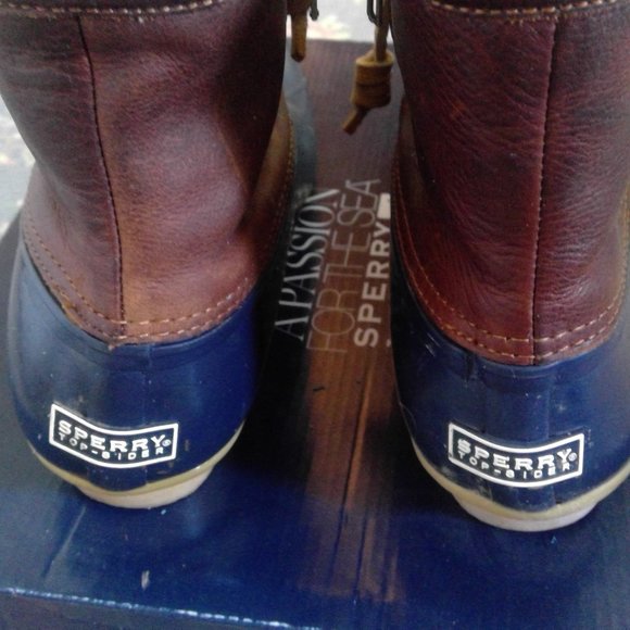 Sperry Duck Boots - Picture 5 of 6
